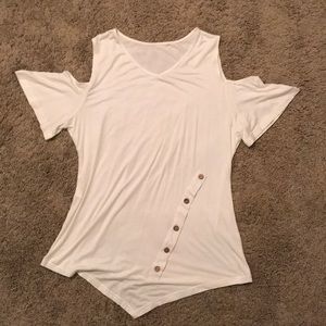 NWOT Women’s cold shoulder white size XL top
